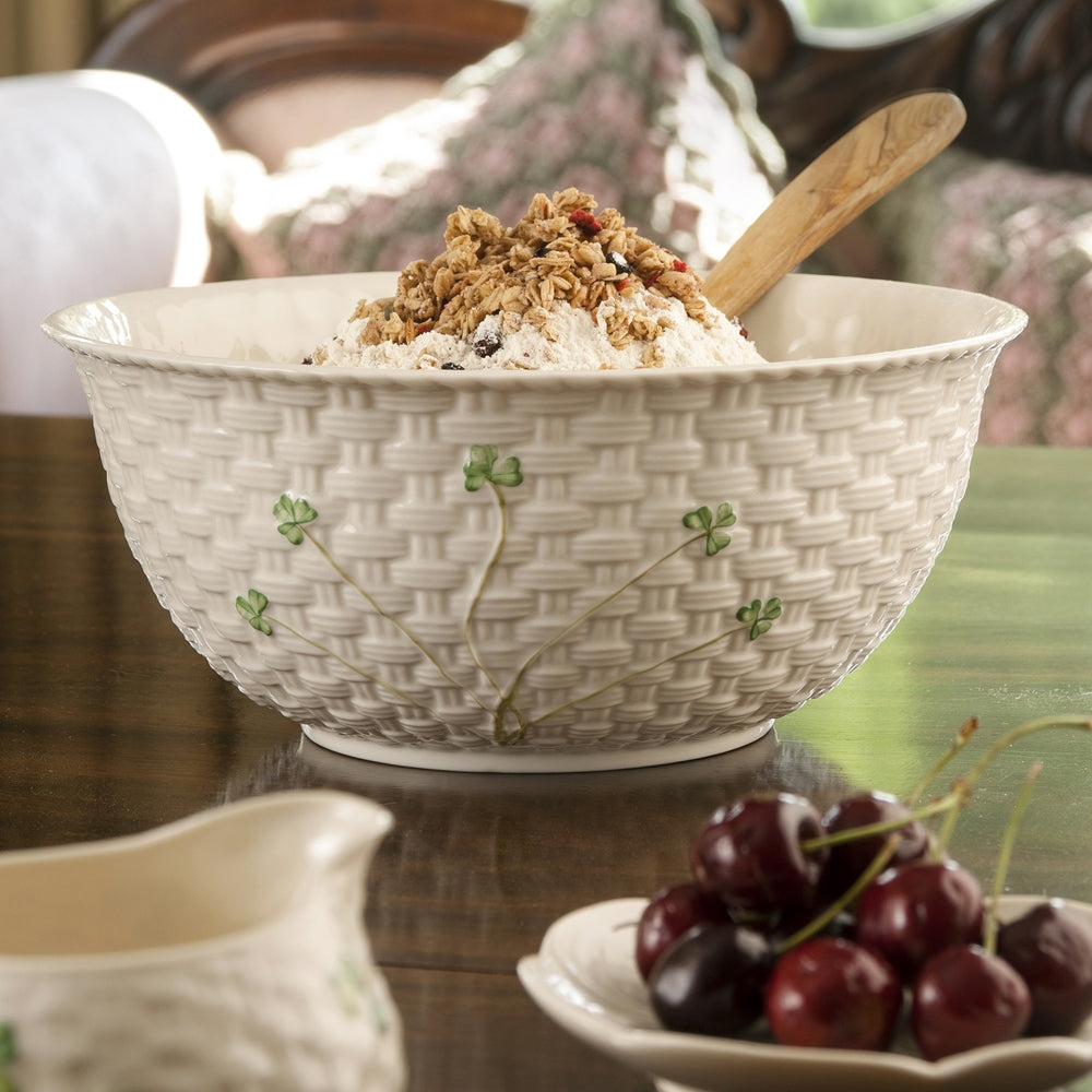 Belleek Classic 1880 - Gold Shamrock 6 Bowl